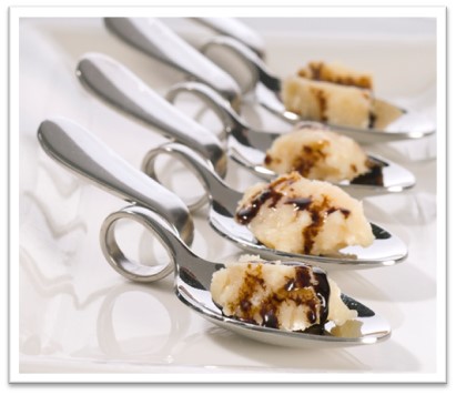 Escamas de Parmigiano con reducción de Aceto